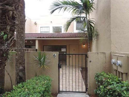 6-10475 Sw 153rd Ct, Miami, FL, 33196-2711 | Card Image