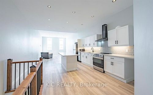 c-13 Colborne St, Fenelon Falls, ON, K0M1N0 | Card Image