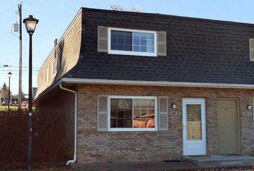 1417 Missouri Ave, Delaware, OH, 43015-2905 | Card Image