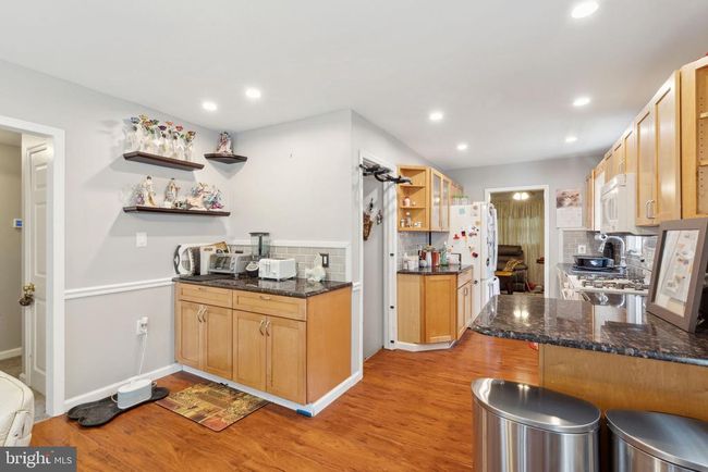 821 6 Th Ave, Home with 3 bedrooms, 3 bathrooms and null parking in FOLSOM PA | Image 11