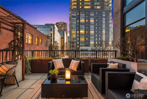 apt-311-2720 3rd Ave, Seattle, WA, 98121-1277 | Card Image