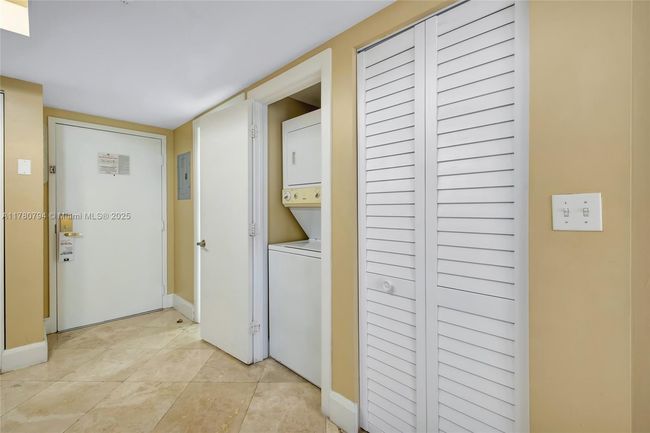 815 - 2951 S Bayshore Dr, Condo with 1 bedrooms, 1 bathrooms and null parking in Coconut Grove FL | Image 12