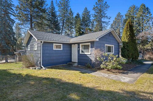 11224 E 18th Ave, Spokane Valley, WA, 99206-5619 | Card Image