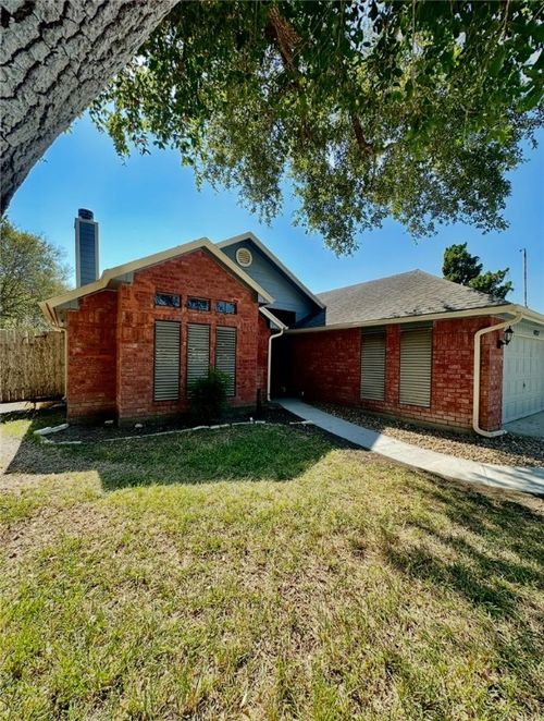 4217 Lake Tahoe Dr, Corpus Christi, TX, 78413-4433 | Card Image