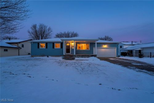 1908 W 38th St, Lorain, OH, 44053-2529 | Card Image