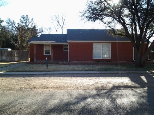 213 Highland Dr, Lamesa, TX, 79331-4141 | Card Image