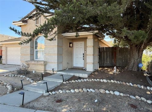 2208 Pullman Ave, Santa Maria, CA, 93458-1427 | Card Image