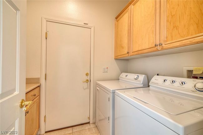 7906 Fieldcreek Ct, House other with 4 bedrooms, 3 bathrooms and null parking in Las Vegas NV | Image 32