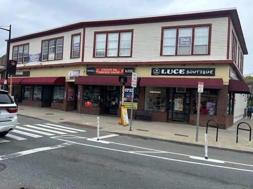 56 Union Sq, Somerville, MA, 02143-3008 | Card Image