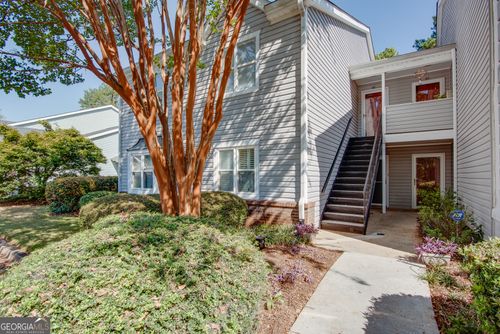 72 Sutton Pl, Avondale Estates, GA, 30002-1565 | Card Image