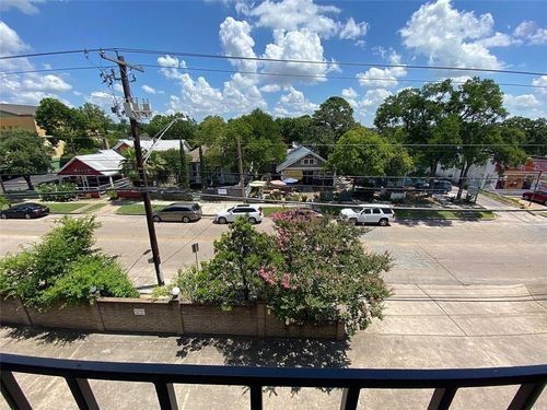 apt-311-3316 Guadalupe St, Austin, TX, 78705-2337 | Card Image