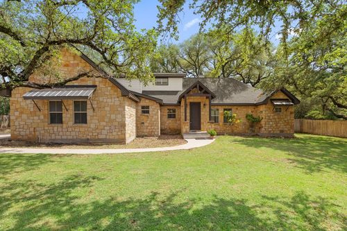 101 Winding Oak Dr, Johnson City, TX, 78636-5467 | Card Image