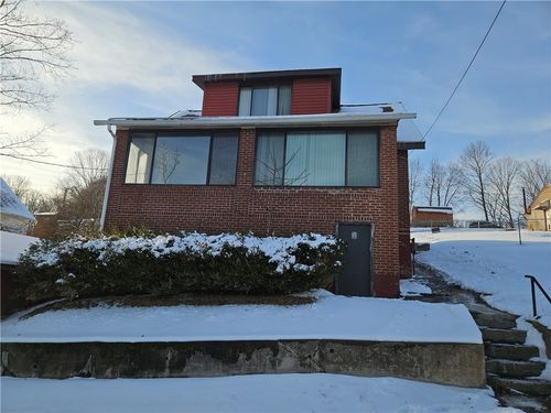 1317 Pitcairn St, Tarentum, PA, 15084-1123 | Card Image