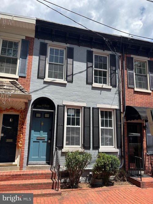 903 Lovering Ave, WILMINGTON, DE, 19806-3224 | Card Image