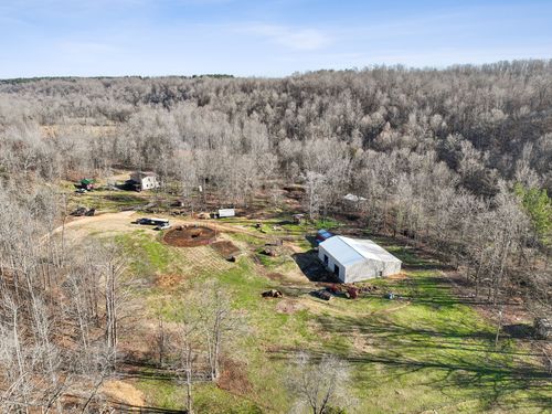 1208 Little Spring Creek Rd, Linden, TN, 37096-5422 | Card Image