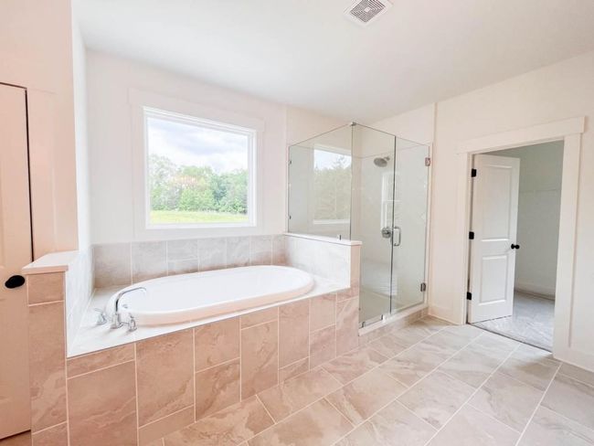 9155 Greenway Ct, House other with 4 bedrooms, 4 bathrooms and null parking in Gainesville GA | Image 15