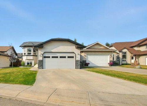 28 Irving Cres, Red Deer, AB, T4R3R9 | Card Image