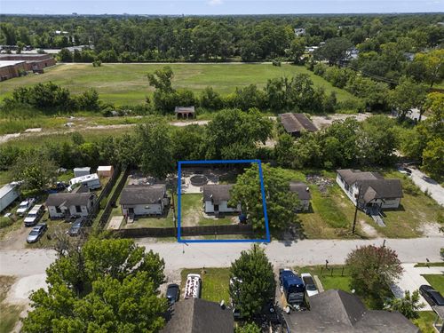 7333 Parkes St, Houston, TX, 77088-7724 | Card Image