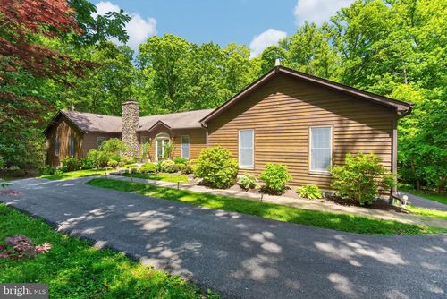 1137 Sugarloaf Mountain Road, DICKERSON, MD, 20842 | Card Image