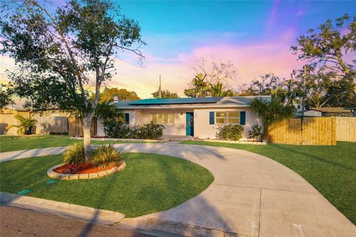 5681 Cedar St, ST PETERSBURG, FL, 33703-2407 | Card Image