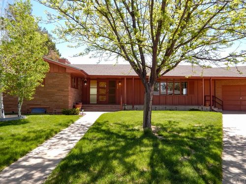 313 Willow Valley Dr, Lamar, CO, 81052-3916 | Card Image