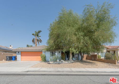 12876 Via Loreto, Desert Hot Springs, CA, 92240 | Card Image