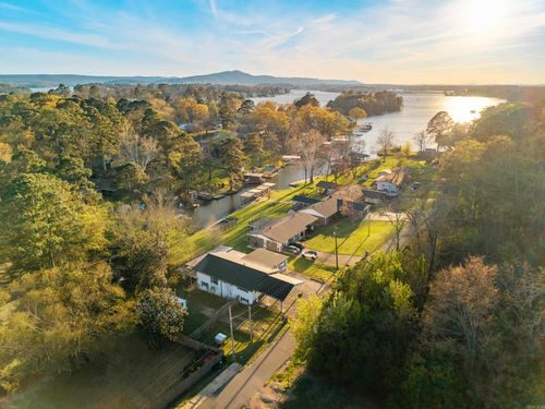 127 Tinker Street, Hot Springs, AR, 71913 | Card Image