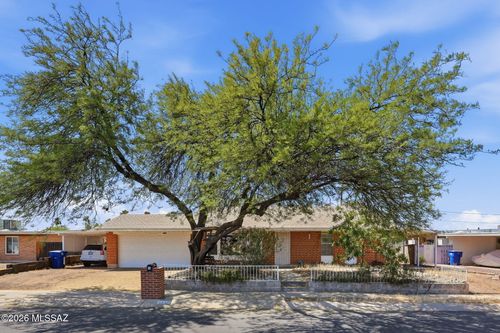 8330 E 3rd Street, Tucson, AZ, 85710 | Card Image