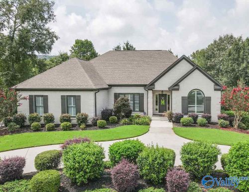 5518 Cedar Mill Dr, Guntersville, AL, 35976-2941 | Card Image