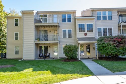 2-11 Thoreau Ct, Natick, MA, 01760-3899 | Card Image