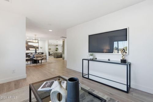 13060 N 48th Pl, Scottsdale, AZ, 85254-3517 | Card Image