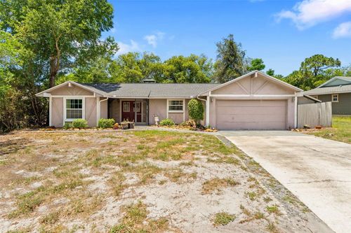 7447 Dundee Way, Weeki Wachee, FL, 34613-7426 | Card Image