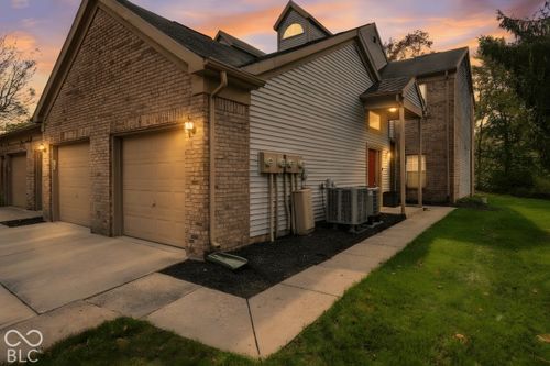 6-2-7515 Reflections Dr, Indianapolis, IN, 46214-4133 | Card Image