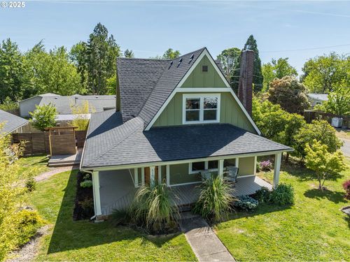 510 N Kutch St, Carlton, OR, 97111-9686 | Card Image