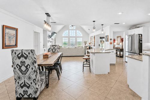 426 Heironimus Ln, Denison, TX, 75020-8907 | Card Image