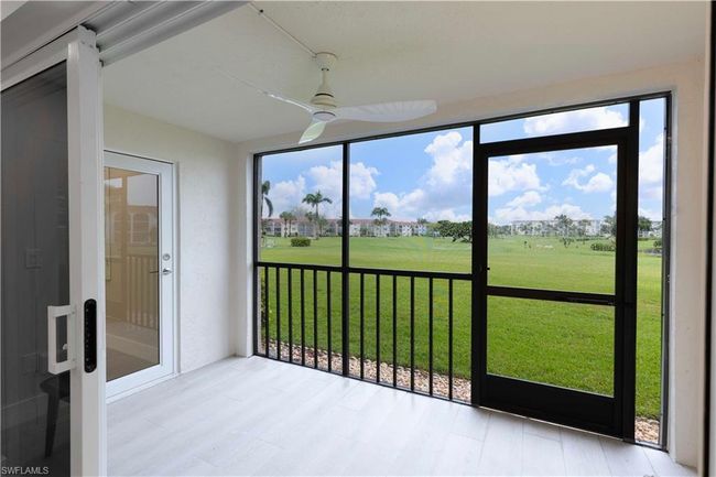 APT-104 - 57 High Point Cir W, Condo with 2 bedrooms, 2 bathrooms and 1 parking in NAPLES FL | Image 4