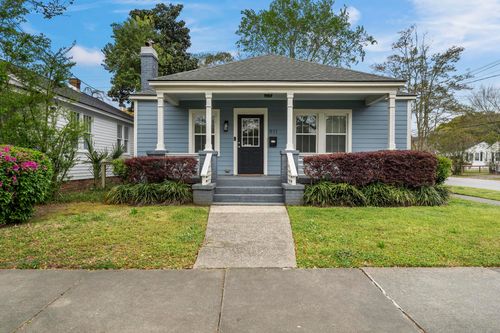 911 Ashley Ave, Charleston, SC, 29403-3620 | Card Image