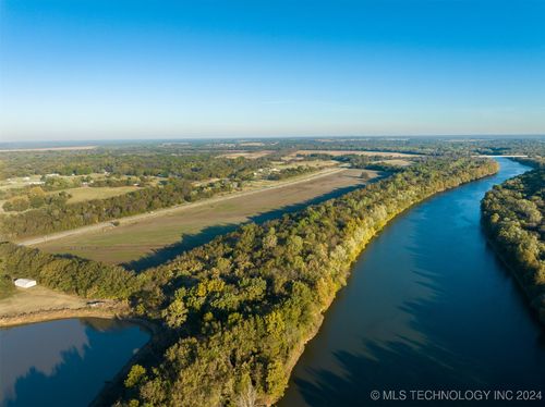 5 E 75 St N, Okay, OK, 74446 | Card Image