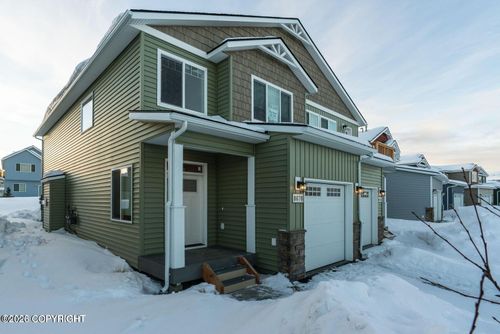 63a-8678 Dry Creek Loop, Anchorage, AK, 99502 | Card Image