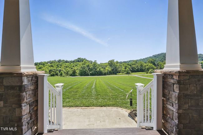 313 Treadway Trl, House other with 3 bedrooms, 3 bathrooms and null parking in Jonesborough TN | Image 9
