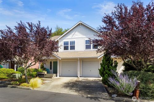10597 Ne Kingston Meadows Cir, Kingston, WA, 98346-9354 | Card Image