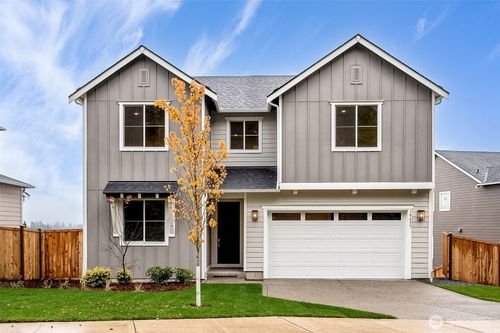 121-10637 Treasure Dr Nw, Silverdale, WA, 98383-8221 | Card Image