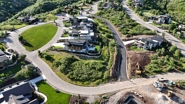 Aerial view of property and surrounding area featuring nearby suburban area | Image 9