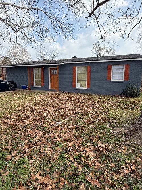 1316 Lampkin St, Bossier City, LA, 71111-2715 | Card Image