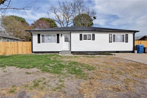 824 Aragona Blvd, Virginia Beach, VA, 23455-5702 | Card Image