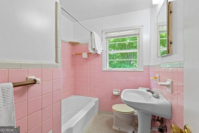 1070 Elaine Dr, House other with 3 bedrooms, 1 bathrooms and null parking in Forest Park GA | Image 15