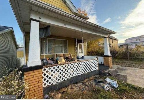 508 Watson Street, Vandergrift, PA, 15690 | Card Image