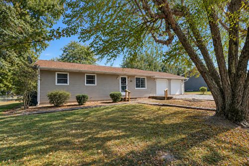 1200 S Wilson Street, Benton, IL, 62812 | Card Image