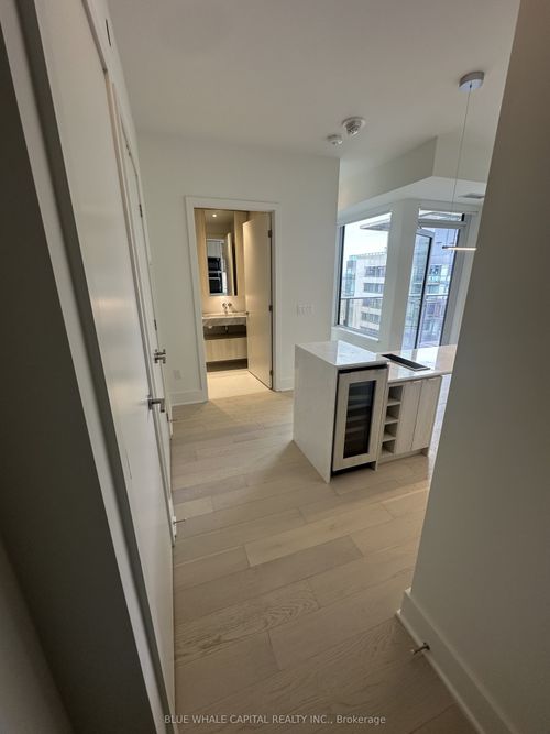 3104-11 Yorkville Ave, Toronto, ON, M4W0C1 | Card Image