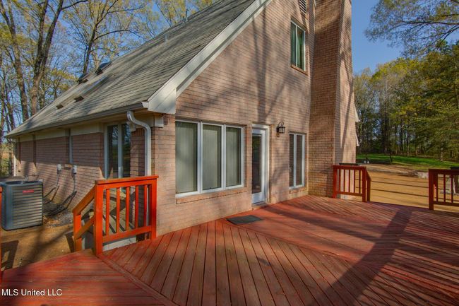 Deck | Image 33